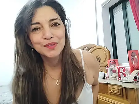 Snapshot of Julie_Boronat26 chatting on 5, 6, 2026 Julie Boronat26 online show from 5, 6, 2026