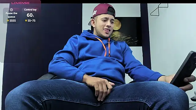 Snapshot of Marcos_garcias chatting on 7, 1, 2025 Marcos garcias online show from 7, 1, 2025