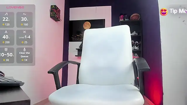 Snapshot of Marcos_garcias chatting on 15, 10, 2025 Marcos garcias online show from 15, 10, 2025