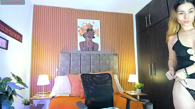 StacyWoods online show from 27, 2, 2026