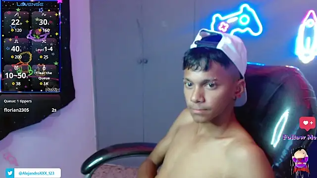 loistwink  online show from 15, 2, 2025