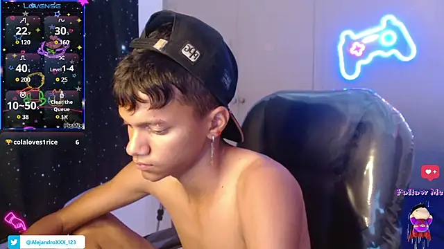 loistwink  online show from 6, 3, 2025