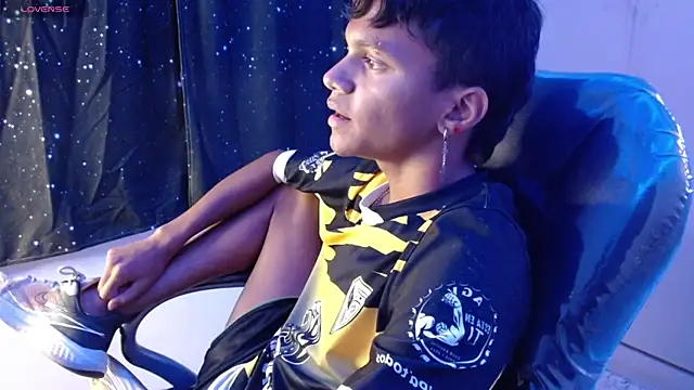 loistwink  online show from 22, 3, 2025