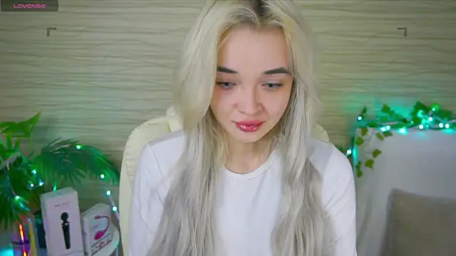 Ashley S online show from 17, 2, 2025