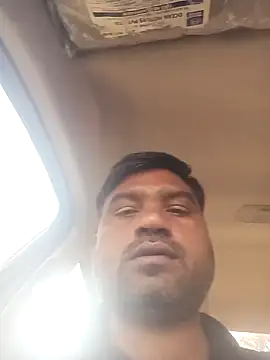 Snapshot of pintuS40 chatting on 25, 1, 2025 pintuS40 online show from 25, 1, 2025