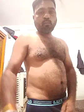 Snapshot of pintuS40 chatting on 3, 3, 2025 pintuS40 online show from 3, 3, 2025