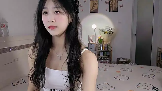 Snapshot of Luminous163 chatting on 22, 3, 2025 Luminous163 online show from 22, 3, 2025