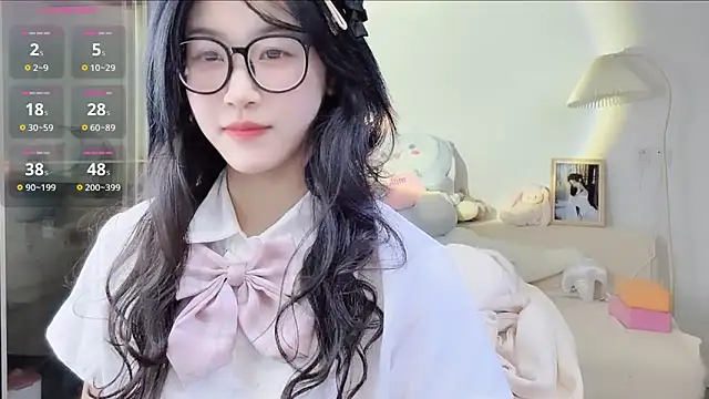 Snapshot of Luminous163 chatting on 22, 10, 2025 Luminous163 online show from 22, 10, 2025