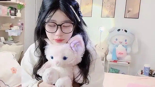 Snapshot of Luminous163 chatting on 26, 10, 2025 Luminous163 online show from 26, 10, 2025