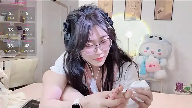 Snapshot of Luminous163 chatting on 16, 12, 2025 Luminous163 online show from 16, 12, 2025