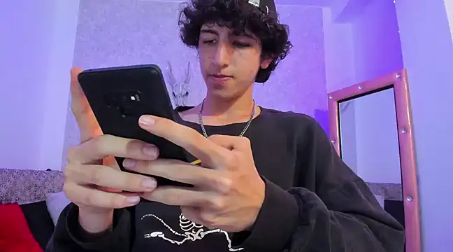 Kerverr  online show from 3, 2, 2025