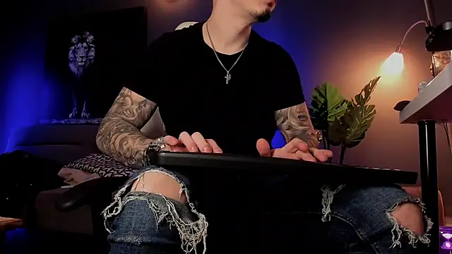 uptomatty online show from 12, 3, 2026