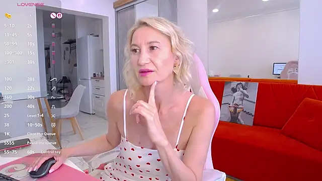 Snapshot of Sofia_Soul chatting on 30, 6, 2026 Sofia Soul online show from 30, 6, 2026