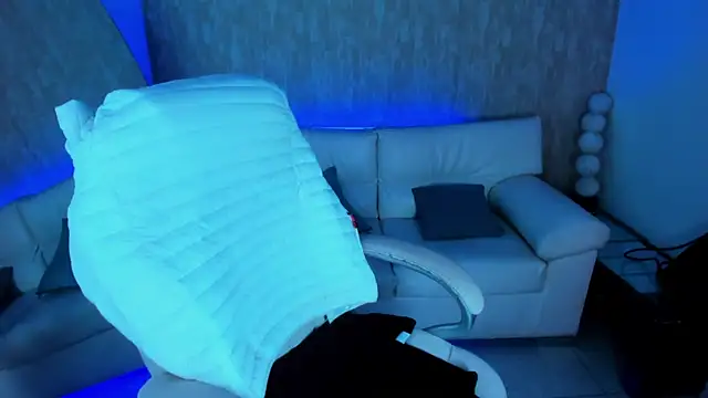 nova sex01 online show from 19, 9, 2025