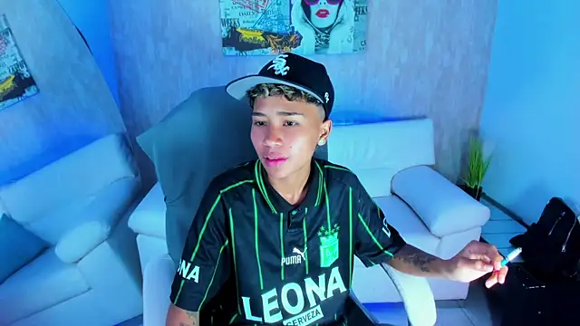 nova sex01 online show from 12, 11, 2025