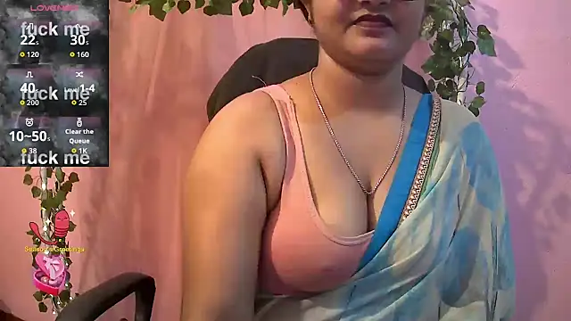 Snapshot of Pari-new chatting on 6, 4, 2026 Pari-new online show from 6, 4, 2026