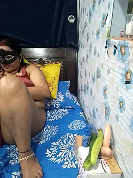 Snapshot of tina8th chatting on 25, 2, 2026 tina8th online show from 25, 2, 2026