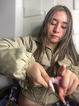 Sophie LS online show from 20, 2, 2025