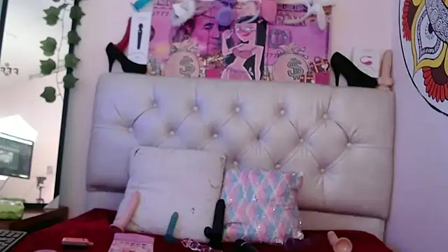Snapshot of sarawiliamx chatting on 13, 3, 2025 sarawiliamx online show from 13, 3, 2025