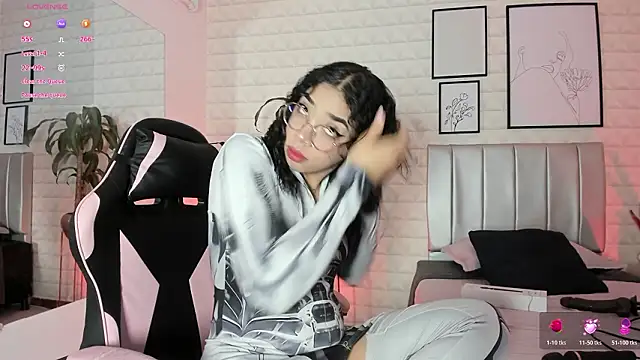 Lizzie-Evans online show from 27, 2, 2026