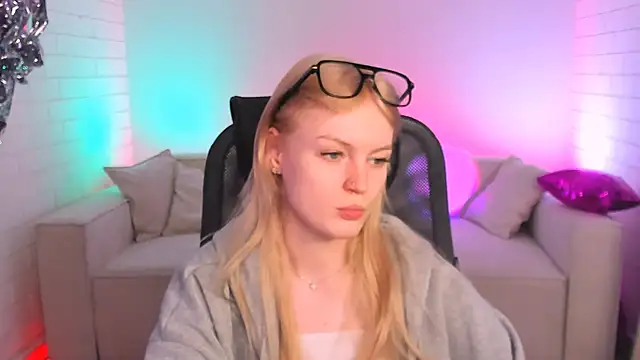 GraceGlamour online show from 10, 2, 2025