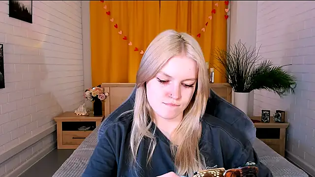 GraceGlamour online show from 21, 3, 2025