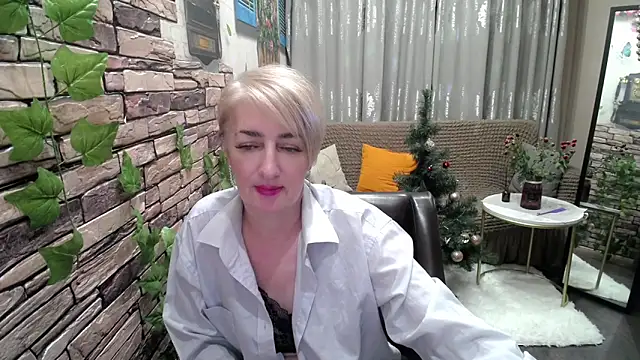 Hot Girl87 online show from 20, 12, 2024