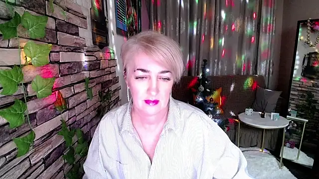 Hot Girl87 online show from 25, 12, 2024