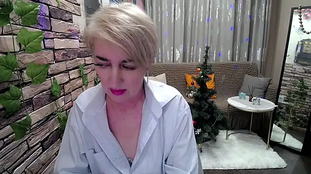 Hot Girl87 online show from 30, 12, 2024