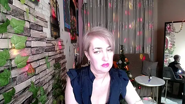 Hot Girl87 online show from 10, 1, 2025