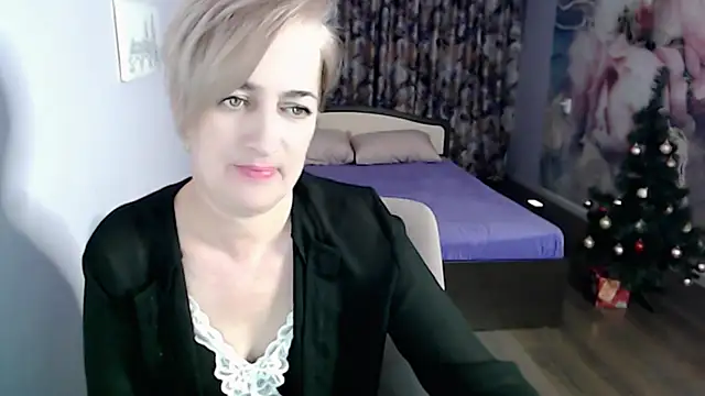 Hot Girl87 online show from 31, 1, 2025