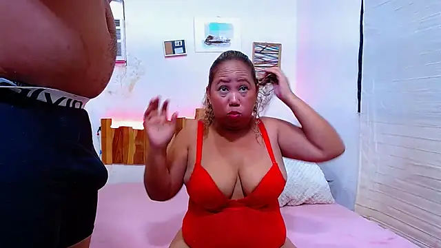 Snapshot of lucasandSofi chatting on 30, 4, 2026 lucasandSofi online show from 30, 4, 2026