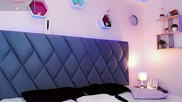 Snapshot of CandyJoselyn chatting on 14, 9, 2025 CandyJoselyn online show from 14, 9, 2025