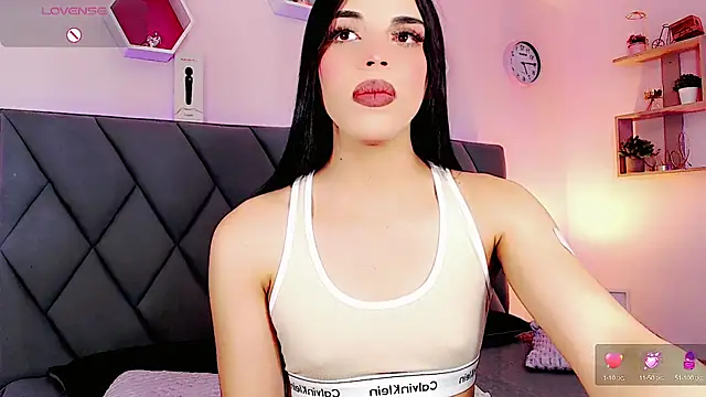 Snapshot of CandyJoselyn chatting on 21, 9, 2025 CandyJoselyn online show from 21, 9, 2025