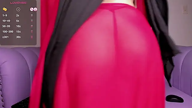 Julie Markk online show from 31, 12, 2024