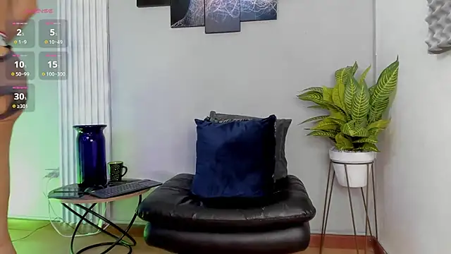 thomas eliotts online show from 9, 2, 2025