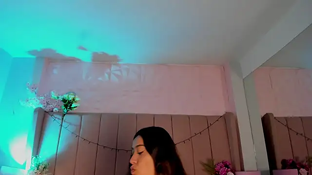 MollyBigBoobs12 online show from 5, 12, 2025