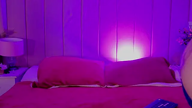 MollyBigBoobs12 online show from 9, 4, 2026