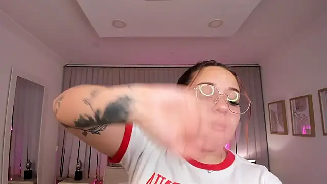 Valentina Se online show from 22, 2, 2025