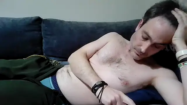 basquehotboy online show from 19, 1, 2025