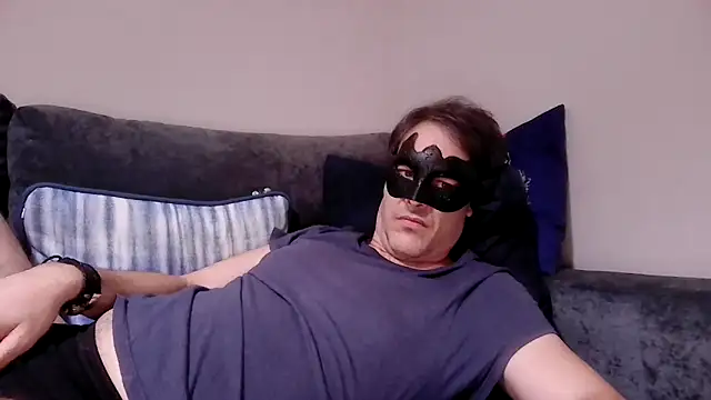 basquehotboy online show from 25, 1, 2025