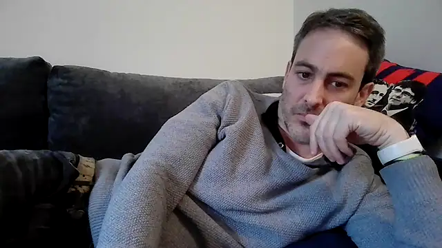 basquehotboy online show from 8, 2, 2025