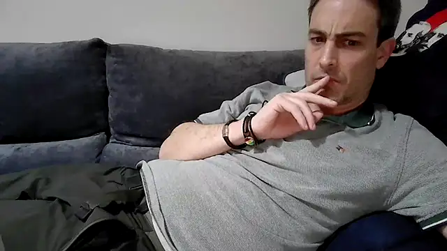 basquehotboy online show from 10, 2, 2025