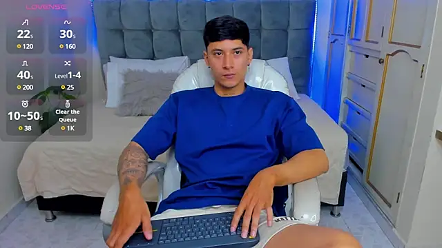 Snapshot of Damian23__ chatting on 18, 3, 2025 Damian23   online show from 18, 3, 2025