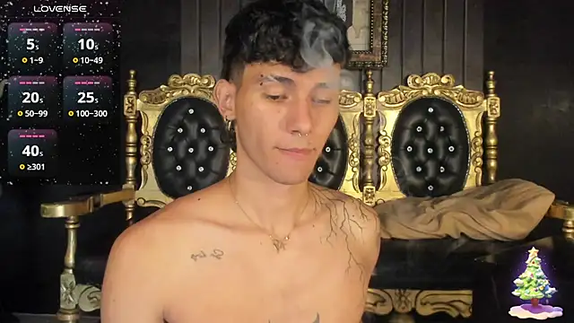 Snapshot of Alexx_tc chatting on 31, 12, 2024 Alexx tc online show from 31, 12, 2024