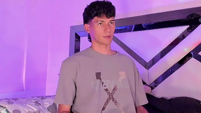 Snapshot of Alexx_tc chatting on 31, 1, 2025 Alexx tc online show from 31, 1, 2025