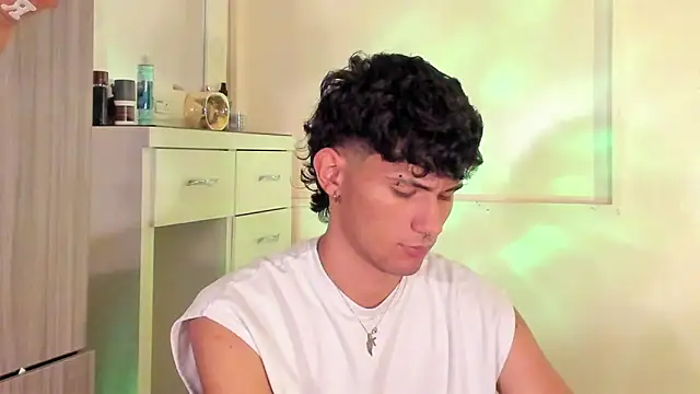 Snapshot of Alexx_tc chatting on 22, 2, 2025 Alexx tc online show from 22, 2, 2025