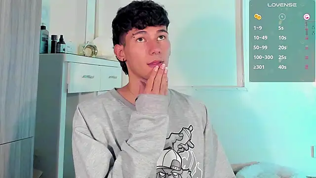 Snapshot of Alexx_tc chatting on 16, 3, 2025 Alexx tc online show from 16, 3, 2025