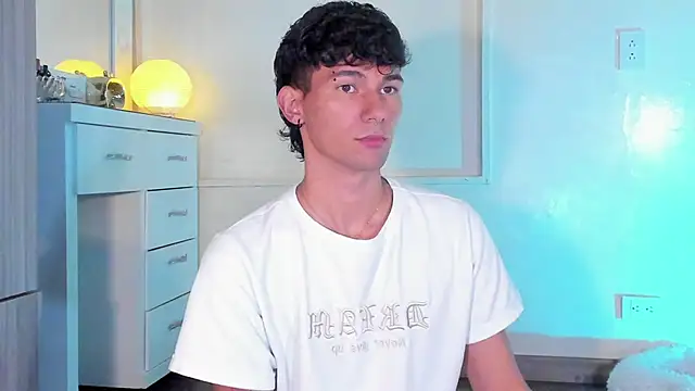 Snapshot of Alexx_tc chatting on 22, 3, 2025 Alexx tc online show from 22, 3, 2025