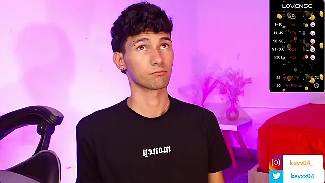 Snapshot of Alexx_tc chatting on 13, 10, 2025 Alexx tc online show from 13, 10, 2025